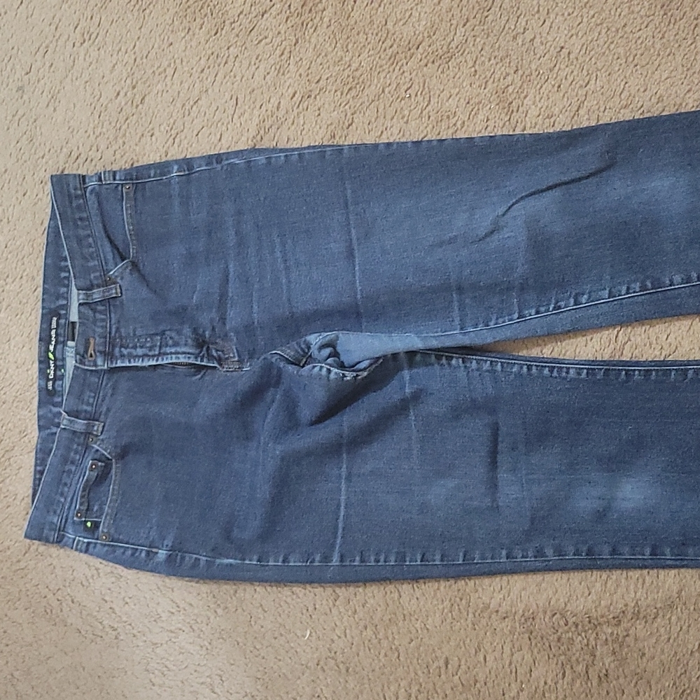 DKNY SOHO Denim Jeans - Picture 15 of 15